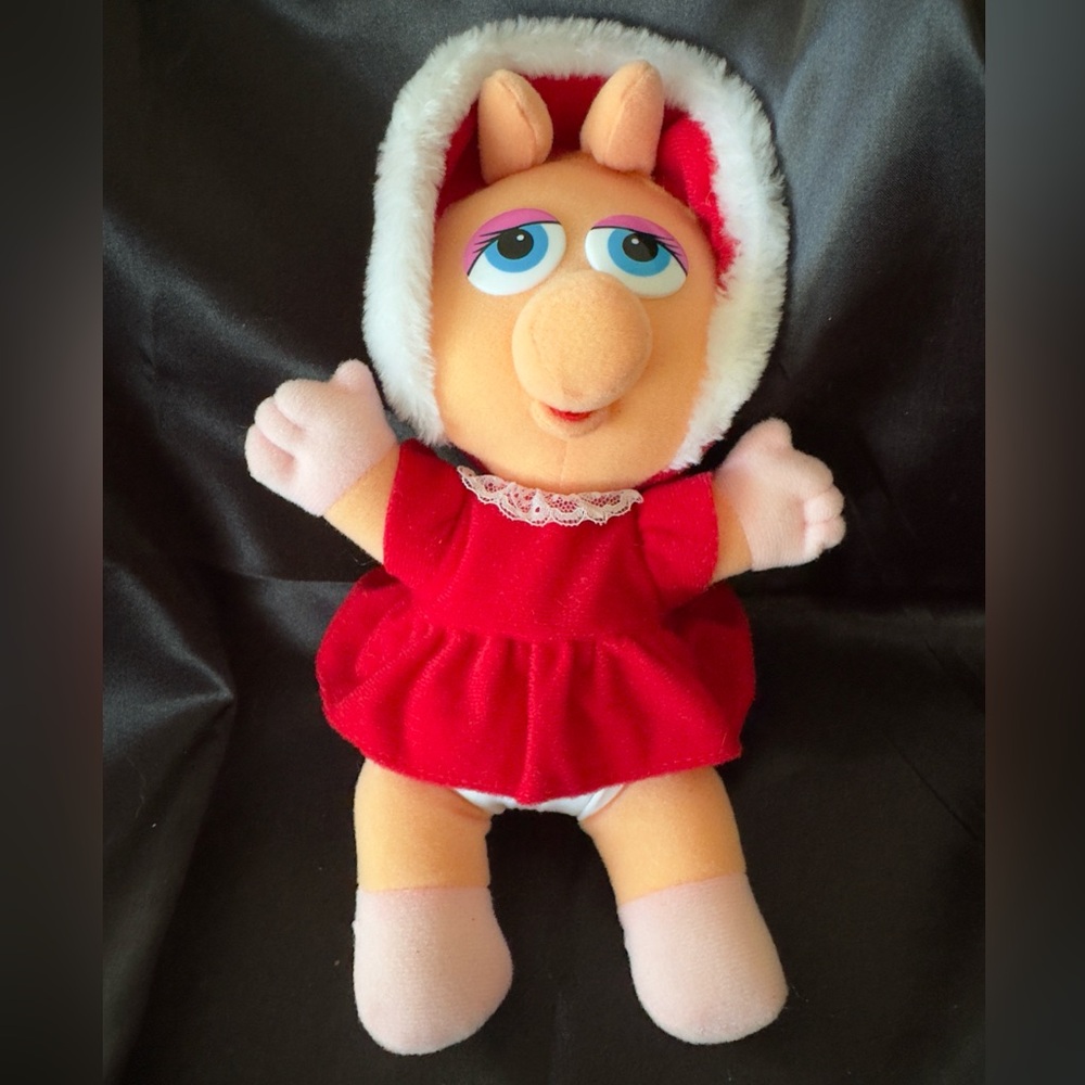 Collector Jim Henson’s Muppet Baby Miss Piggy Christmas plush doll